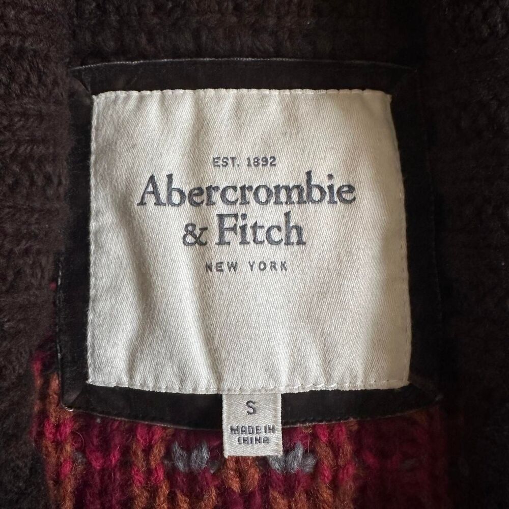 Abercrombie & Fitch Brown and Red Knit Sweater Vest Size Small - Picture 4 of 8